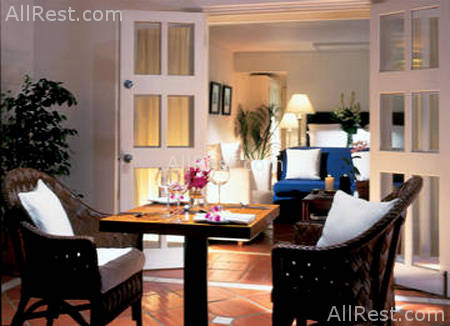 The House 8